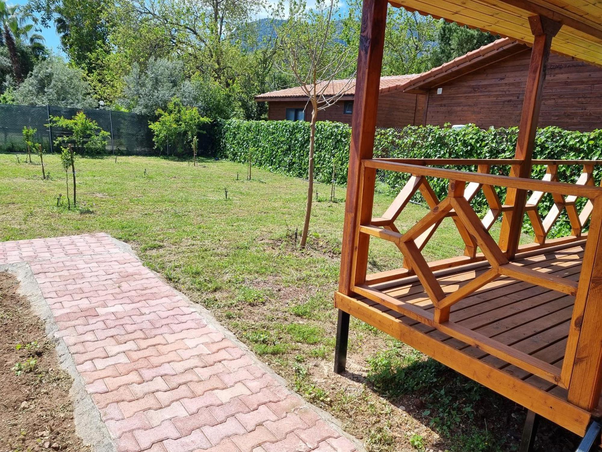 Ugur Pansiyon Bungalows Çıralı Exterior foto