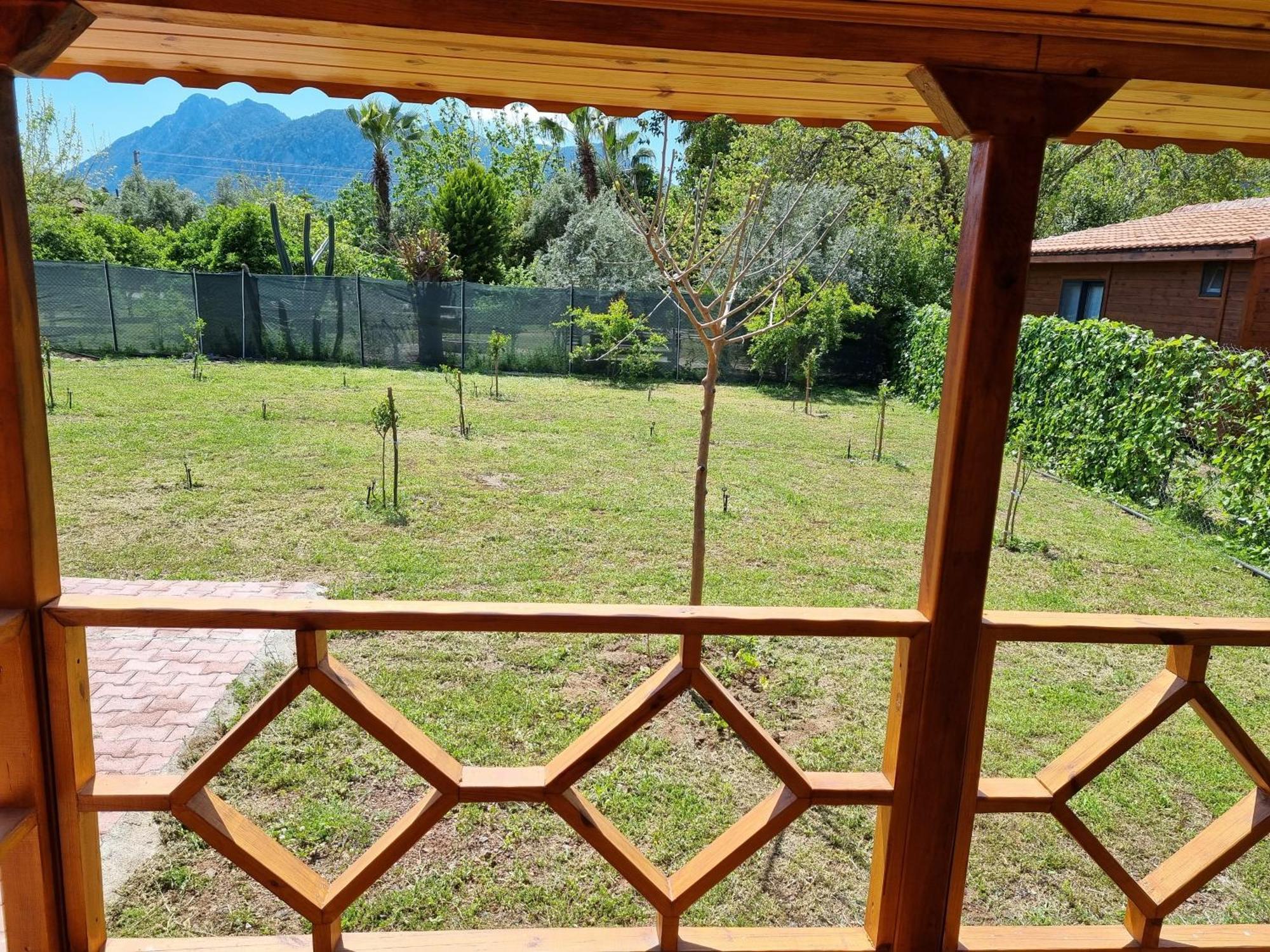 Ugur Pansiyon Bungalows Çıralı Exterior foto